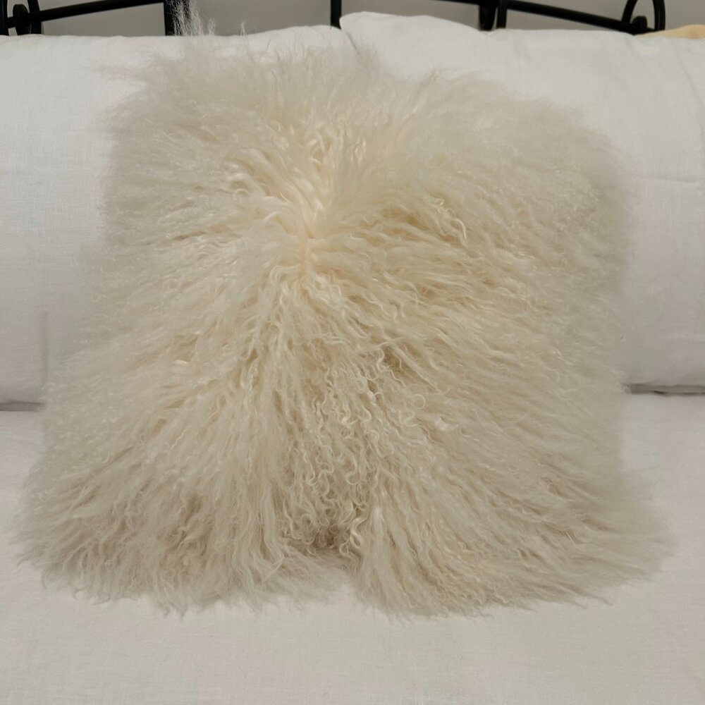 100% Mongolian Lamb Fur Pillow 18 x18 with Insert